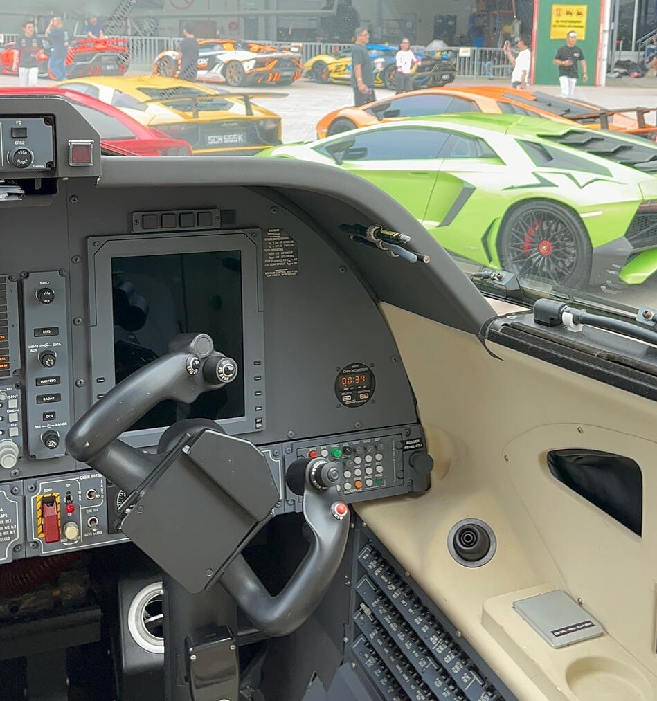 Cockpit View - Lifedrivecollective
